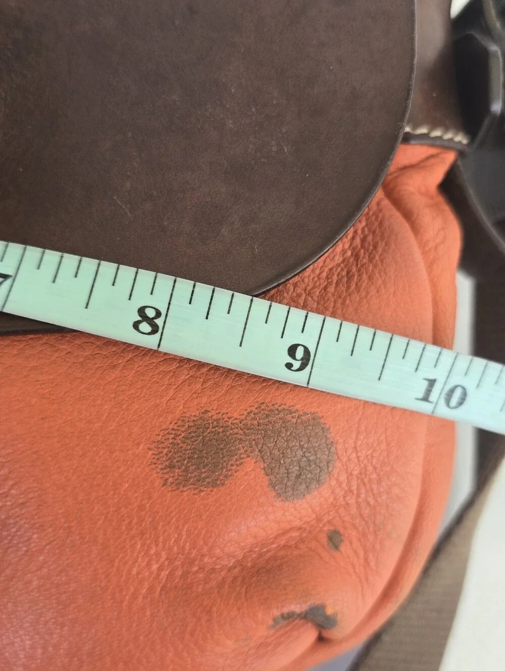 Dooney & Bourke Italy Leather Crossbody Messenger Bag Vintage Old Money Y2k